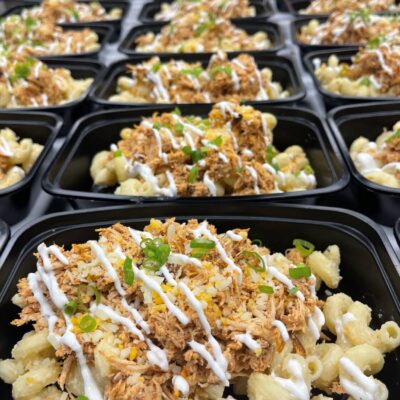 Buffalo Chicken Cauliflower Mac and Cheese