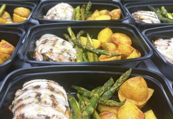 Saucy Garlic Lemon Chicken